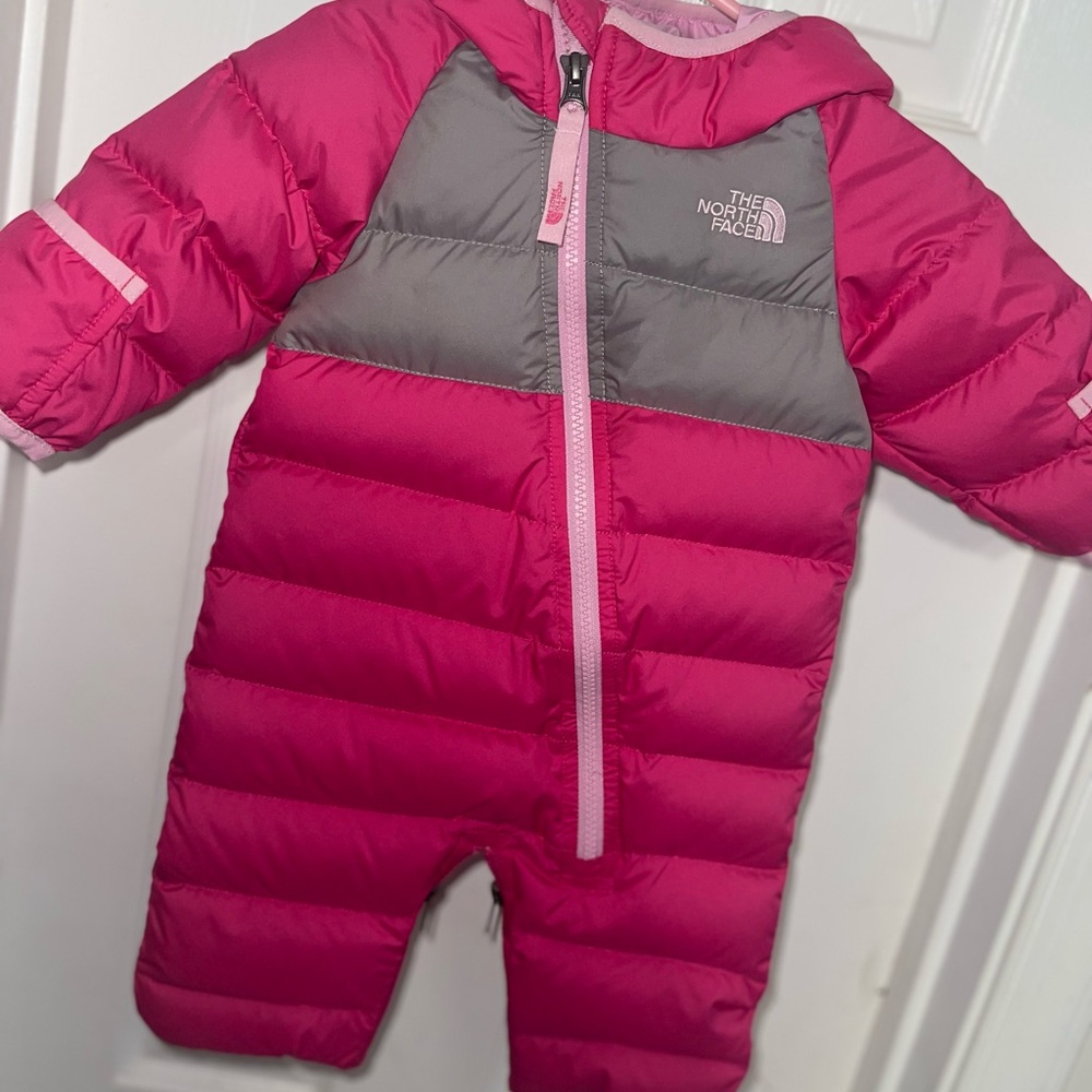 Infant 0-3 Months Girls North Face Snowsuit